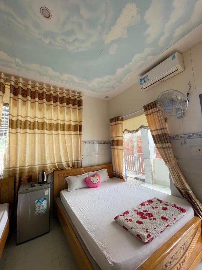 My Linh Motel 976 Duong Vo Thi Sau ลองไห่ ภายนอก รูปภาพ